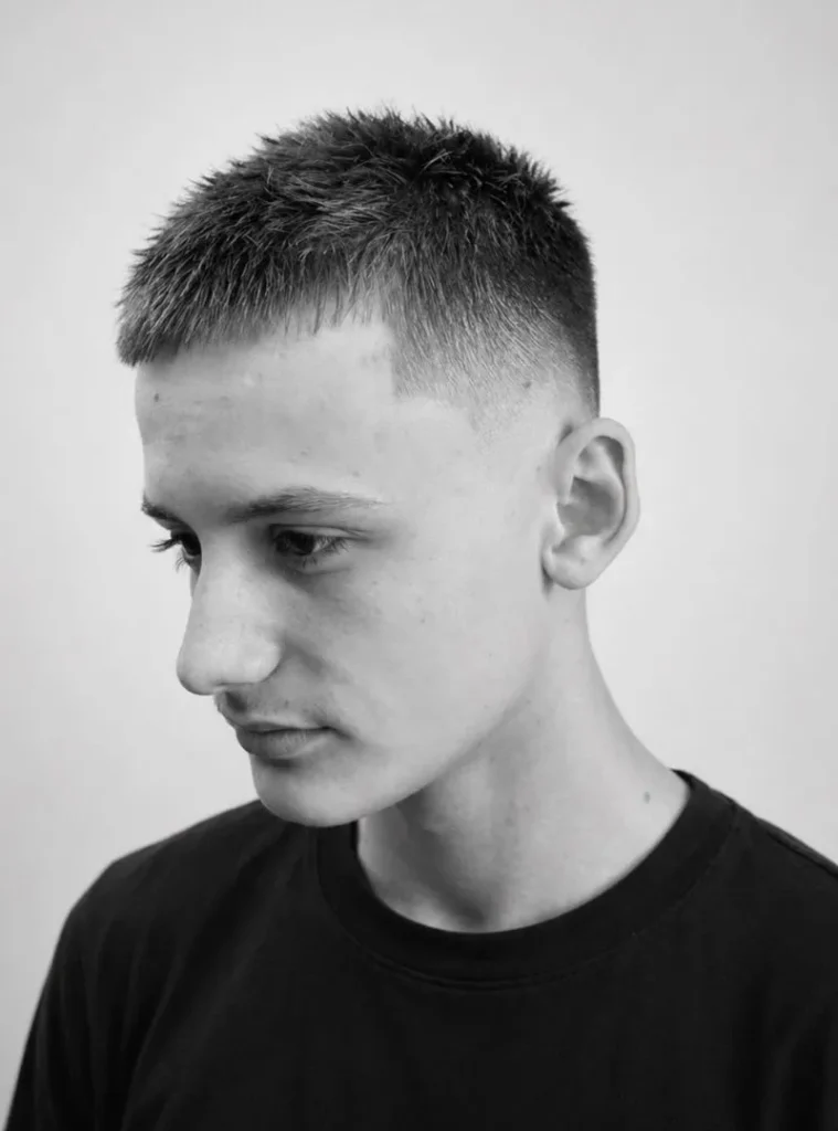 19 Skin Fade Hair Styles Men Can Try for a Clean, Modern Cut 4 Short Skin Fade Crop With a Clean Fringe